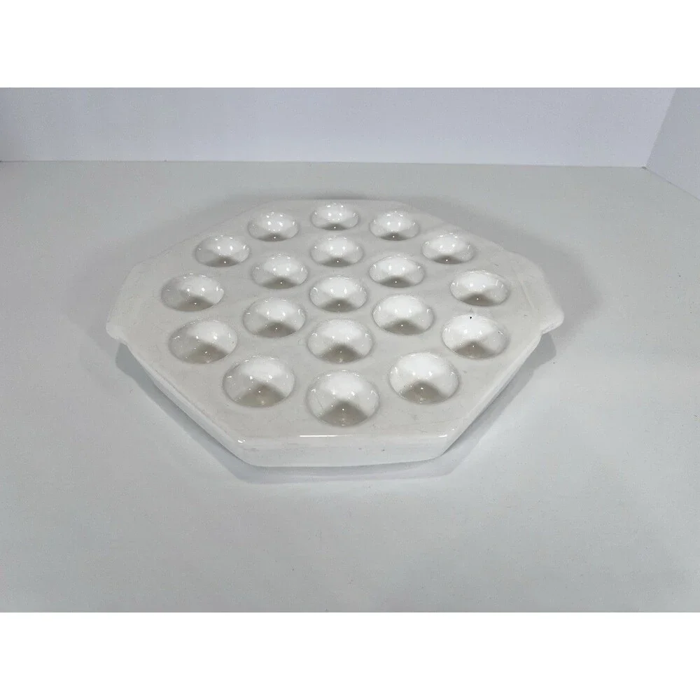 Provolone‎ Or Escargot Bake Dish W/Capacity For 19 Microwave & Oven Artesanal